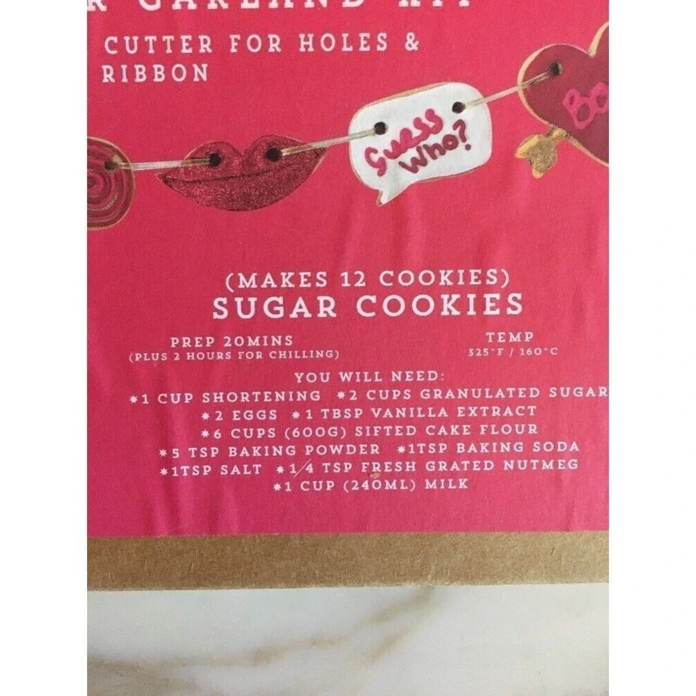 Heart & Home Cookie Garland Kit With Cutters For Holes & Ribbon‎
